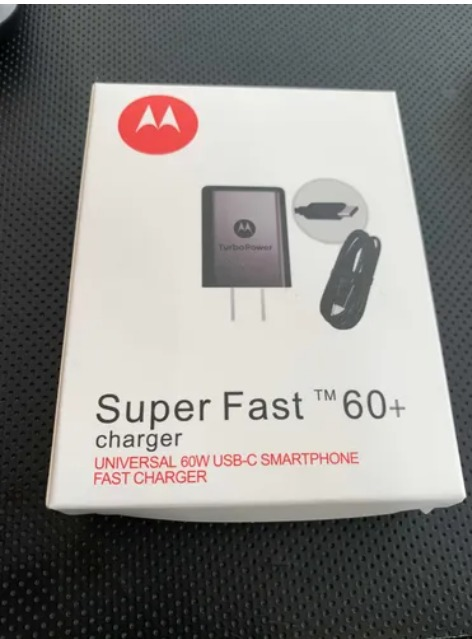 Cargador Motorola Super Fast 60+ USB-C